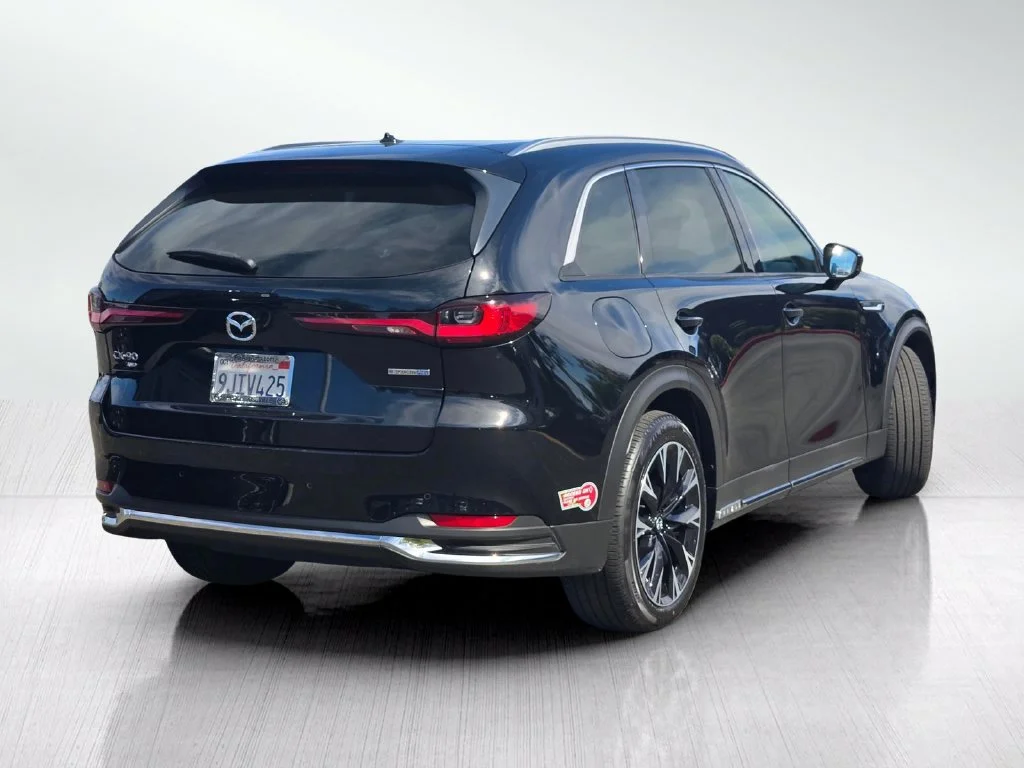Certified Used 2024 Jet Black Mazda Premium Plus image 4