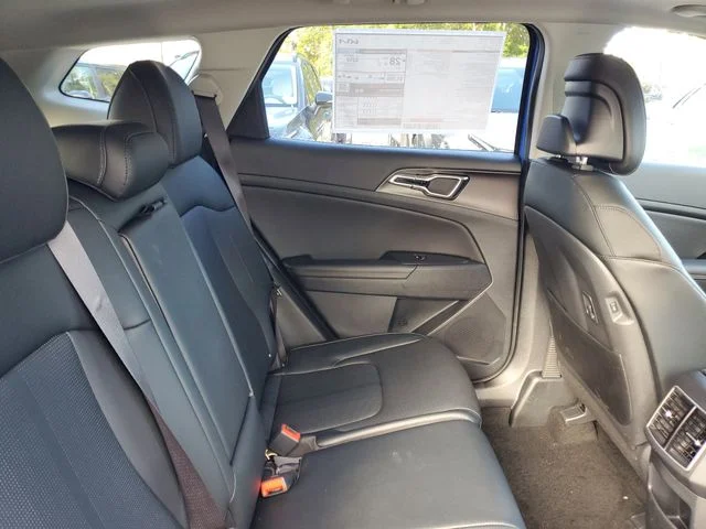 2026 Kia Sportage SX - Photo 30