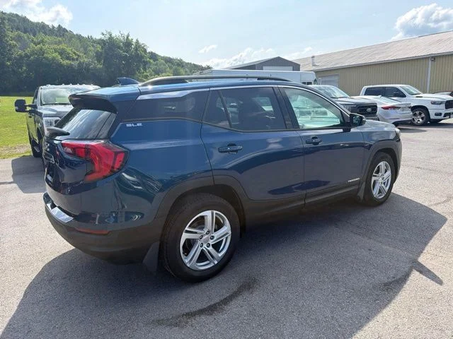 Used 2019 Blue Emerald Metallic GMC SLE image 9
