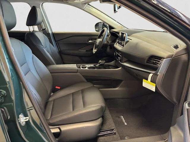 New 2026 Obsidian Green Nissan Dark Armor image 16