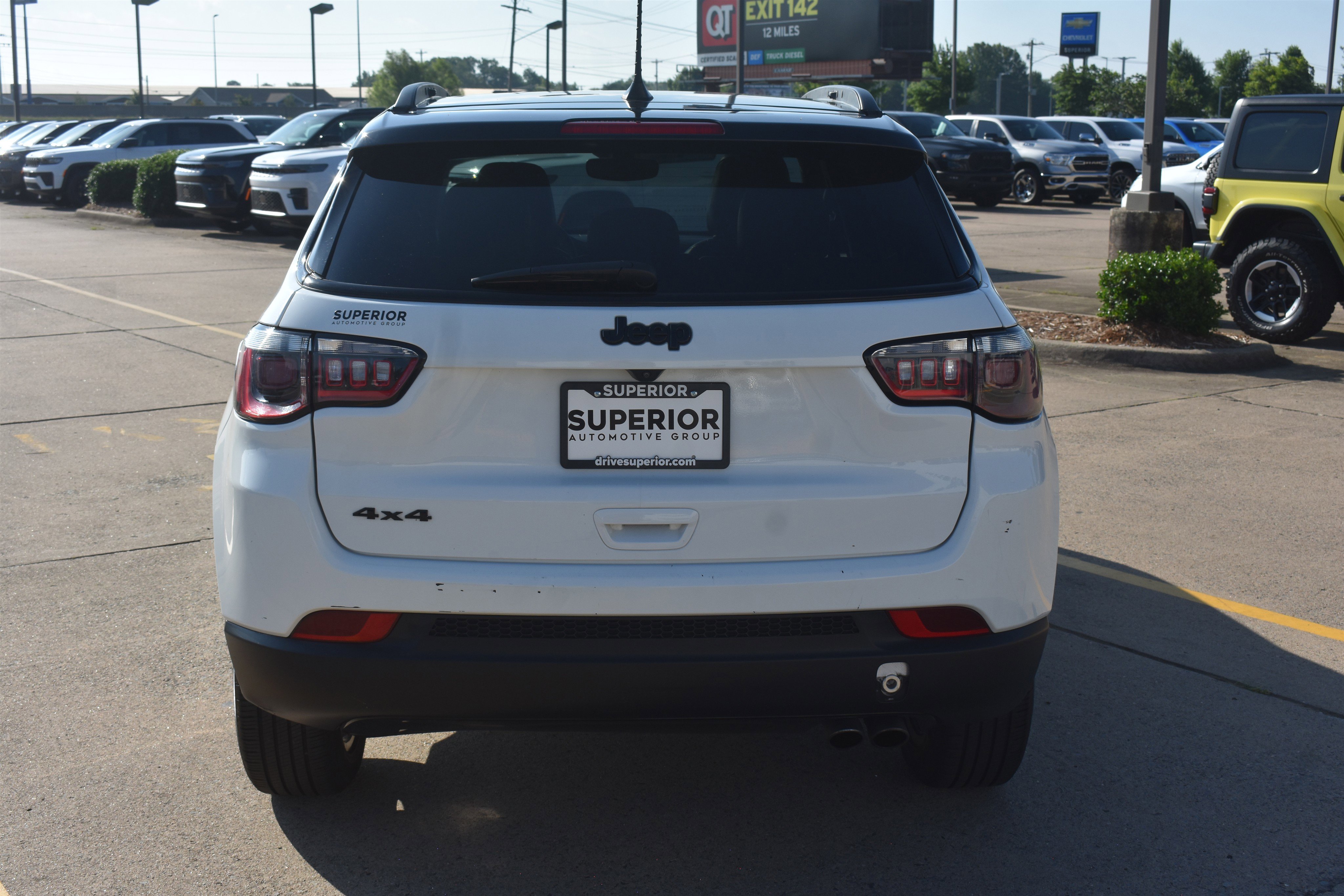 Used 2022 Bright White Clearcoat Jeep Altitude image 6