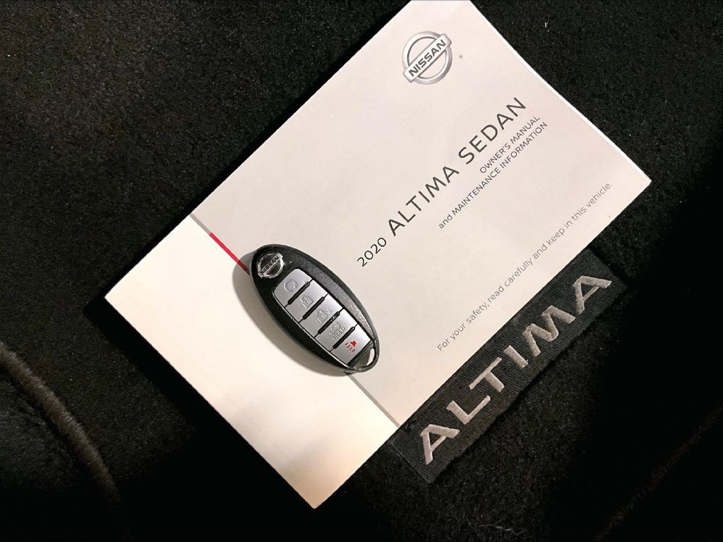 Used 2020 Black Nissan 2.5 S image 31
