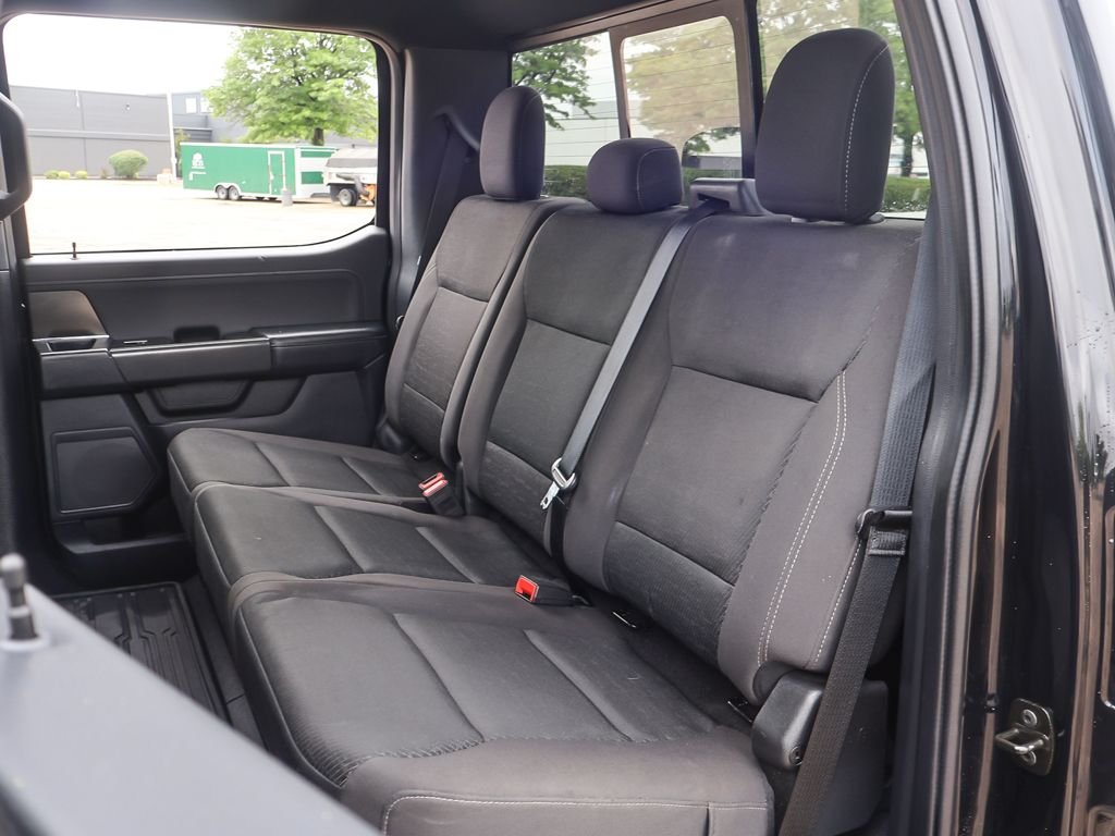 Used 2024 Black Ford XLT image 31