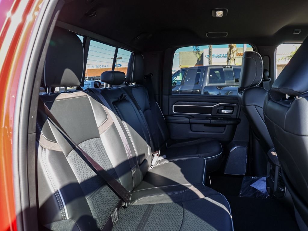 New 2026 Molten Red Pearl-Coat Exterior Paint RAM Laramie image 16
