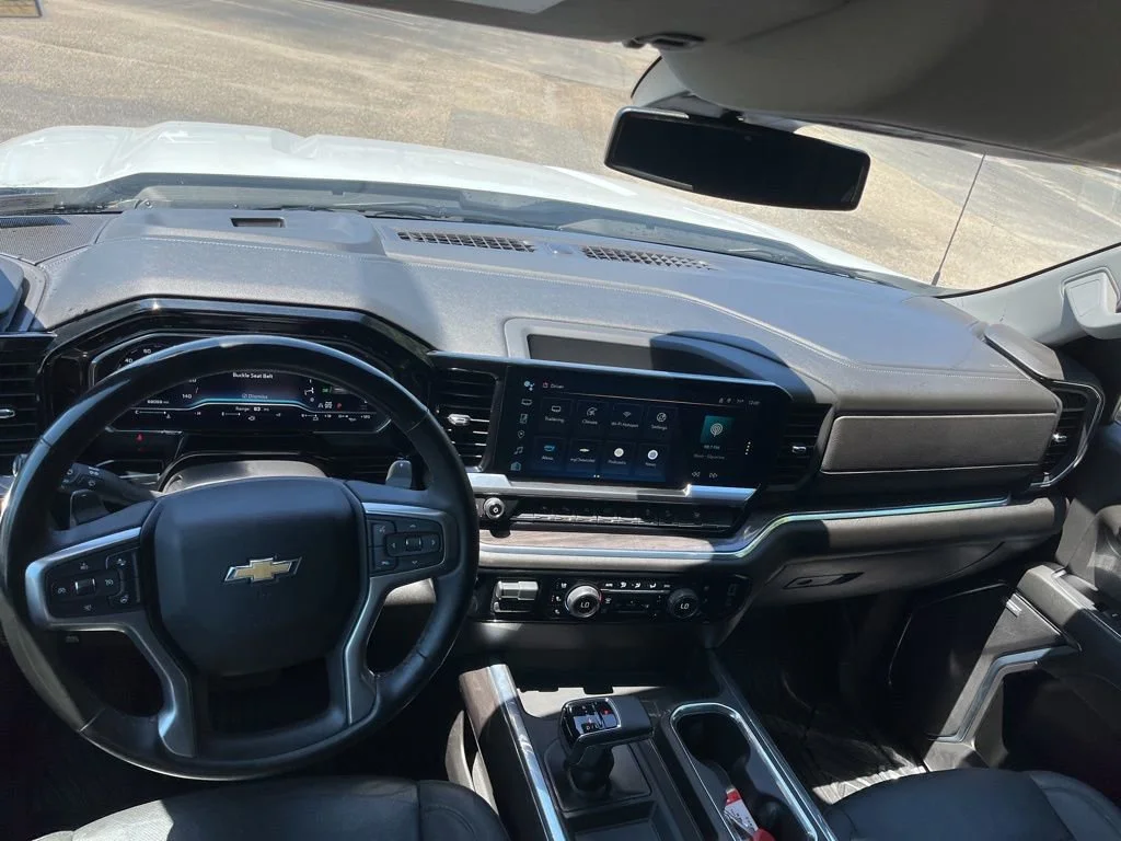 Used 2024 Summit White Chevrolet LTZ image 16