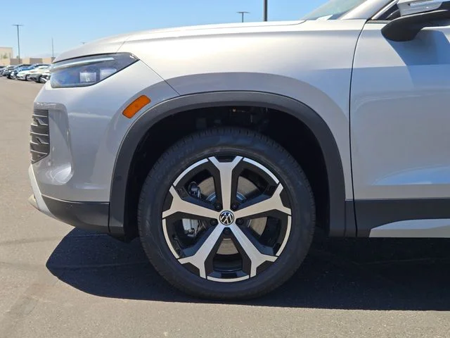 New 2026 Silver Volkswagen 2.0T SE image 5