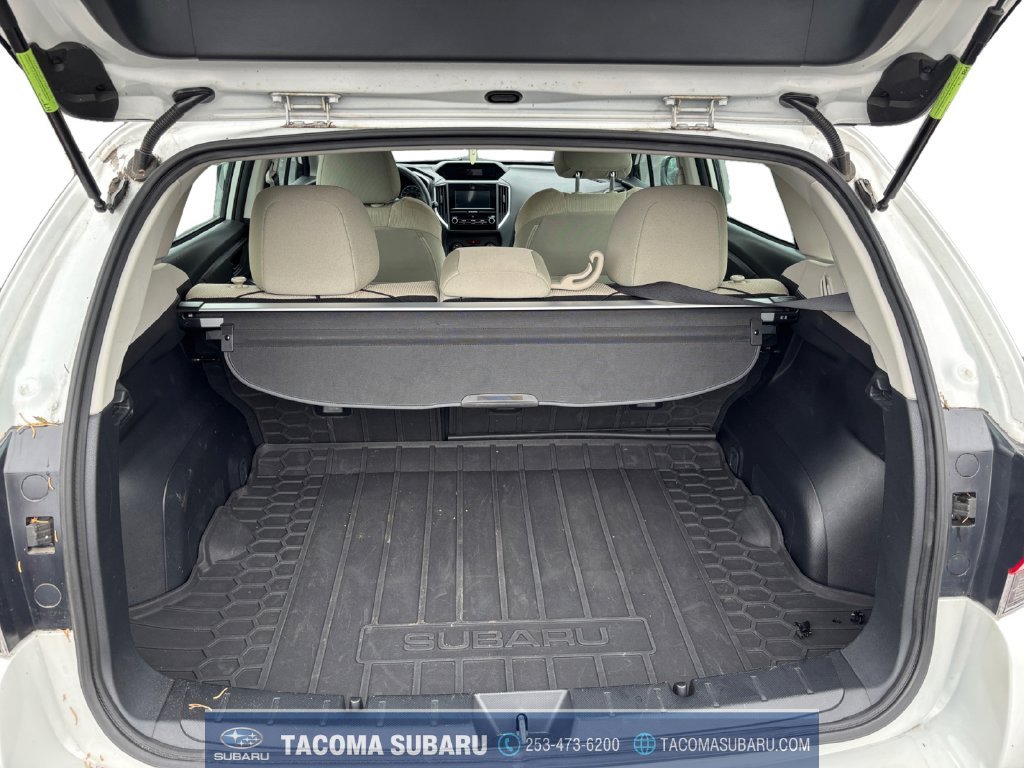 Used 2018 White Subaru 2.0i Premium image 19