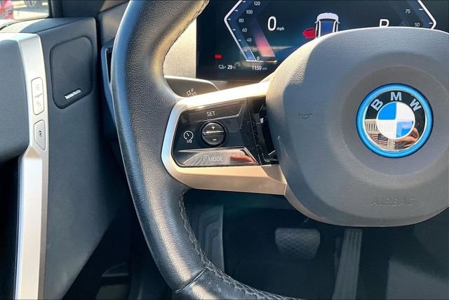 2025 BMW iX 50 - Photo 19