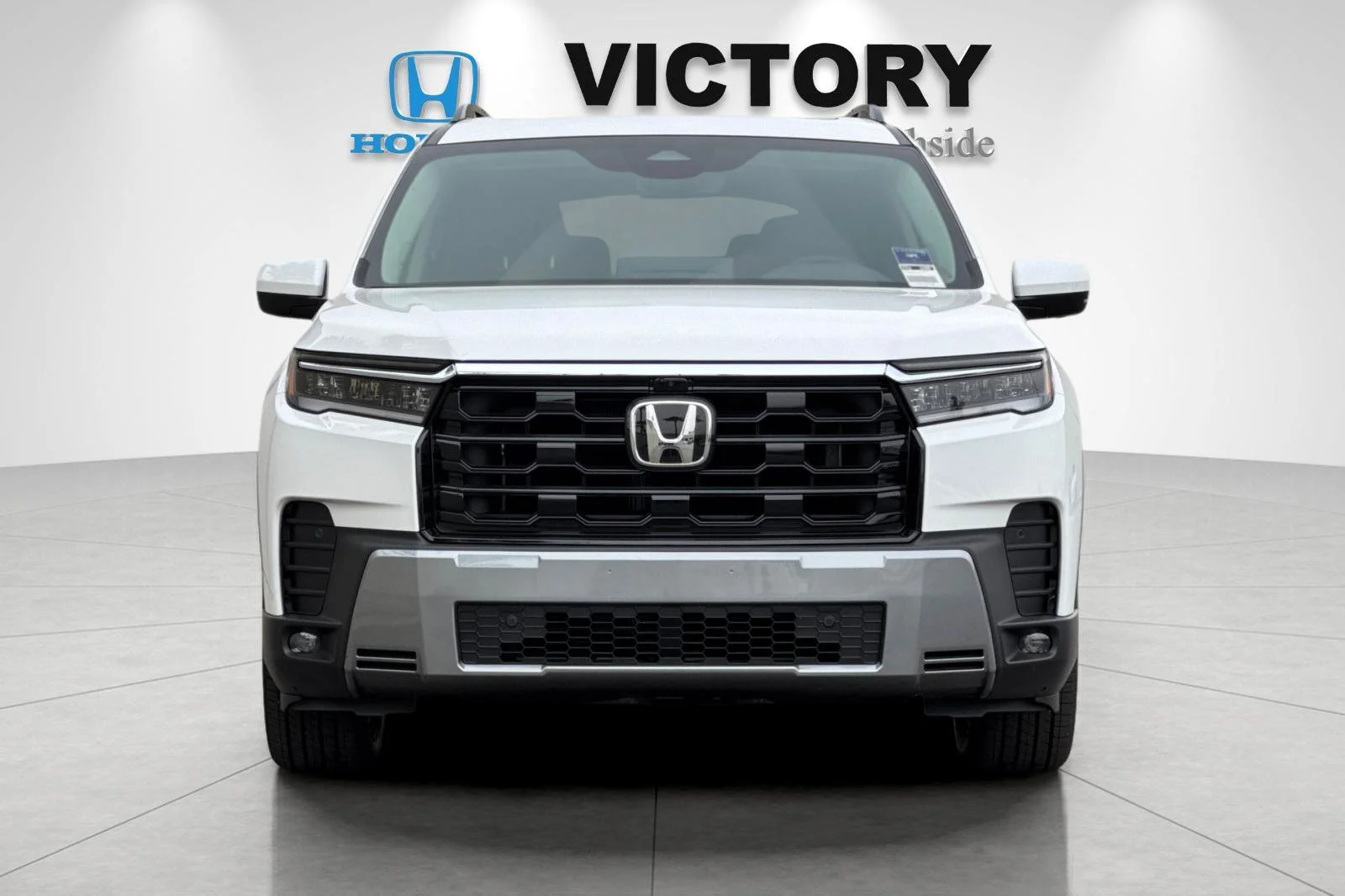 New 2026 Platinum White Pearl Honda Touring image 8