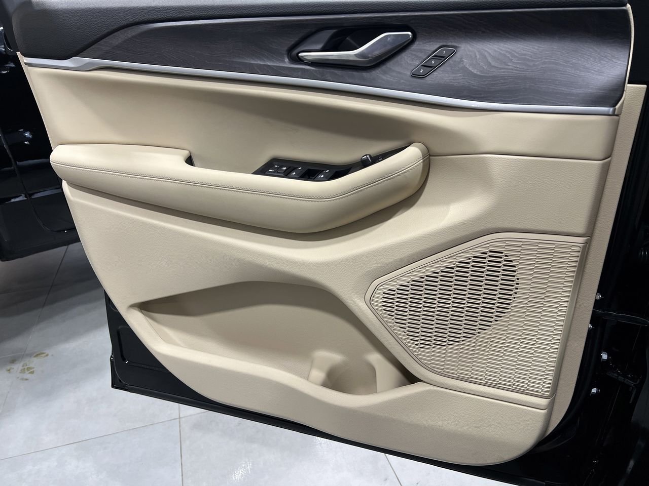 2025 Jeep Grand Cherokee Limited - Photo 21