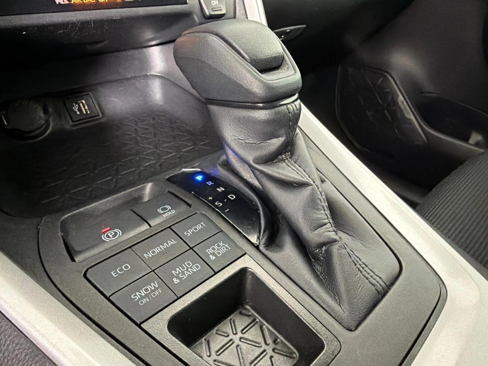 Used 2023 Silver Toyota LE image 30