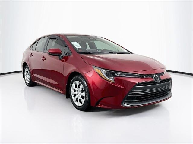 Certified Used 2025 RED MC. Toyota  image 9