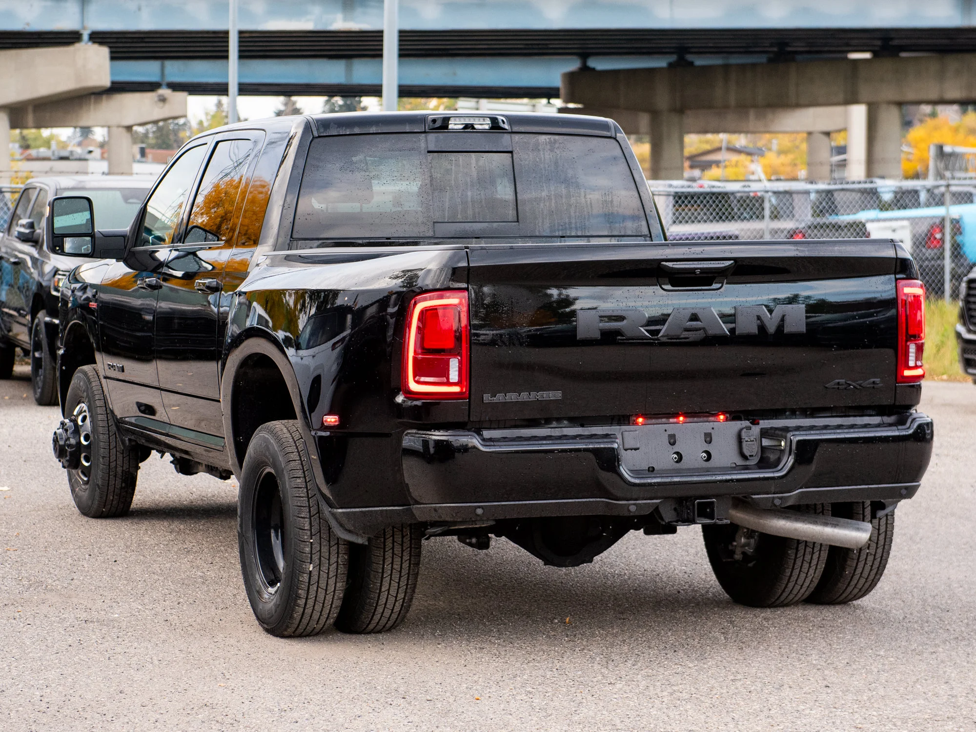 New 2026 Black RAM Laramie Night* Mega Cab 4x4, Max Tow Pkg, Sunroof, Heated/Ventilated Leather image 4