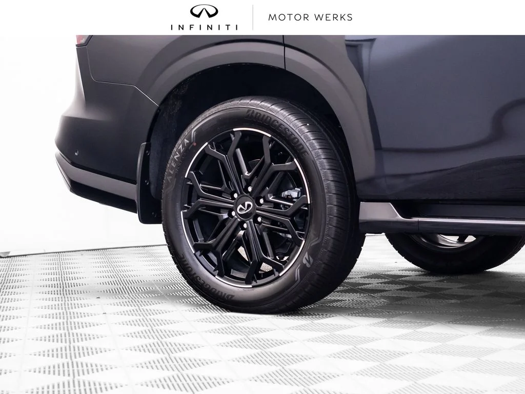 New 2027 Black INFINITI SPORT image 33