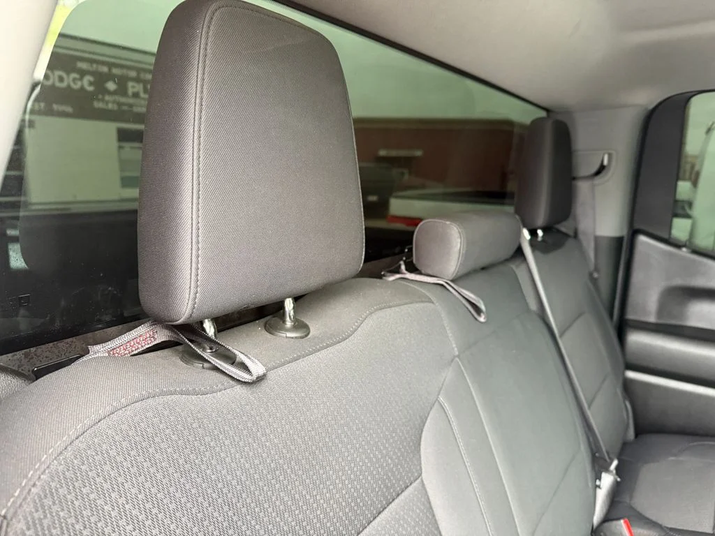 Used 2019 Black Chevrolet Custom image 11