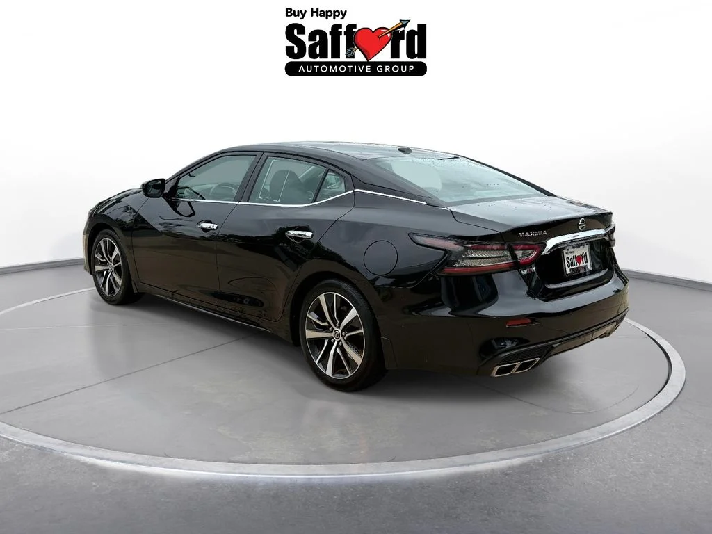 Used 2020 Black Nissan 3.5 S image 5