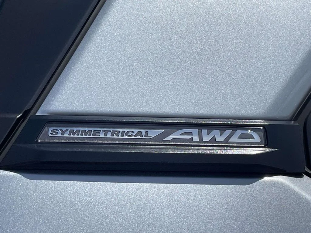 Certified Used 2026 Ice Silver Metallic Subaru Premium image 31