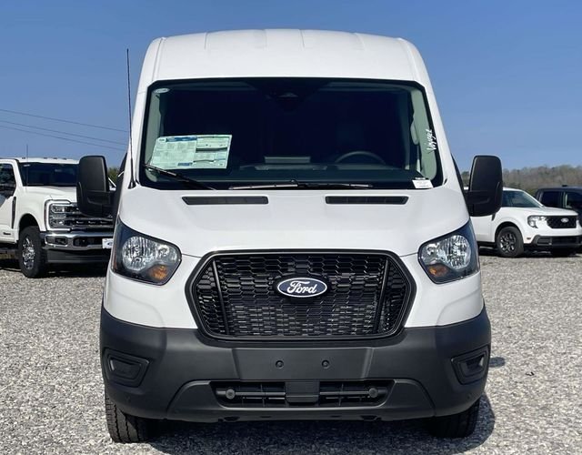 New 2026 Oxford White Ford Base image 4
