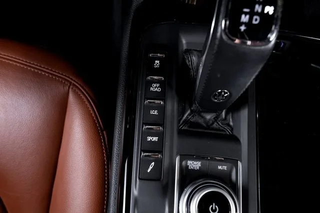 Used 2021 Nero Maserati  image 45