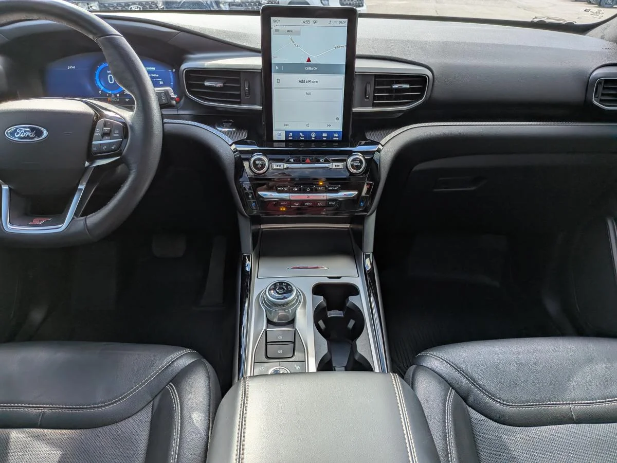 Used 2022 White Ford St 4wd image 21