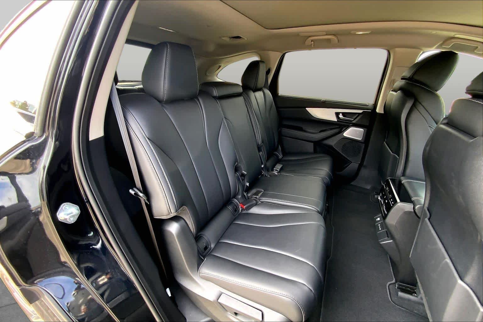 Used 2026 Majestic Black Pearl Acura w/Technology Package image 20