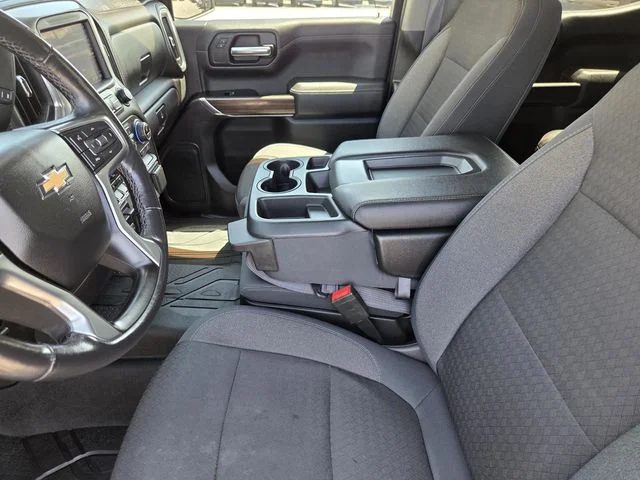 Used 2019 Summit White Chevrolet LT image 26