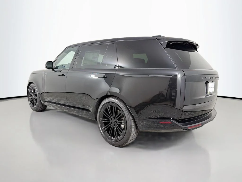 New 2026 Santorini Black Land Rover SE LWB 7-Seats / V8 image 7