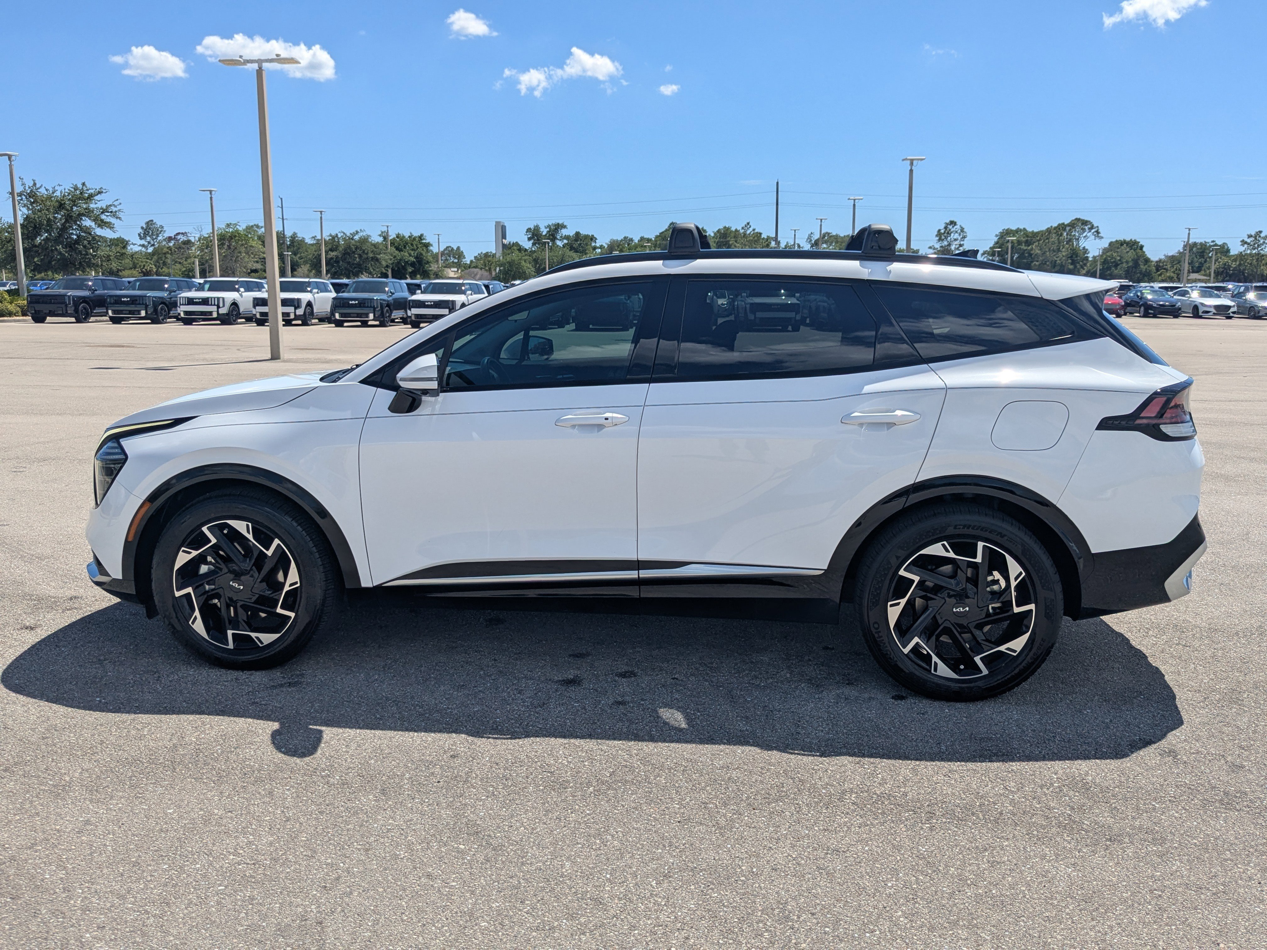 Certified Used 2023 Glacial White Pearl Kia SX-Prestige image 8