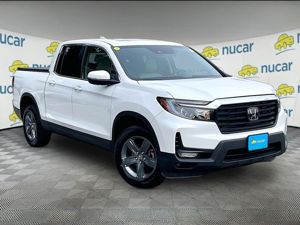 White 2023 Honda Ridgeline Pickup Truck All-Wheel Drive 