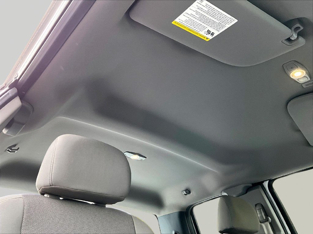 Used 2018 Oxford White Ford XL image 22