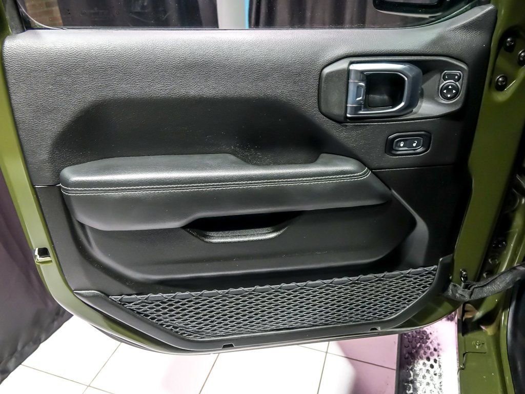 2023 JEEP WRANGLER - Image 26