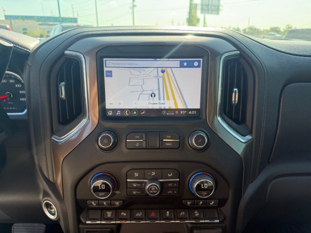 Used 2022 Summit White Chevrolet High Country image 15