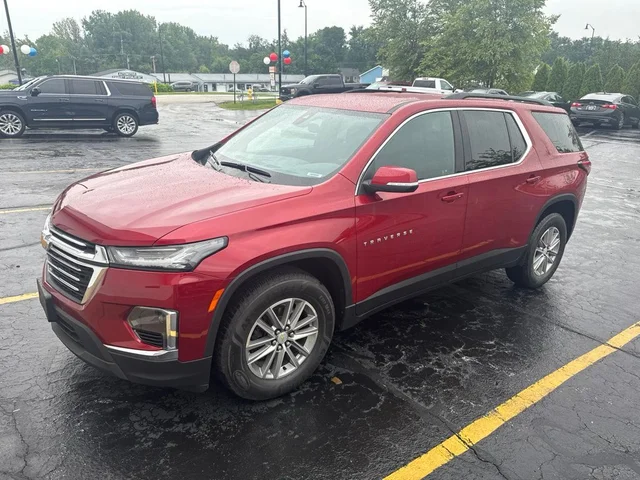 2023 Chevrolet Traverse LT