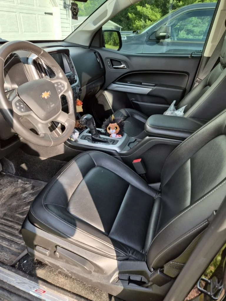 Used 2018 Black Chevrolet ZR2 image 9
