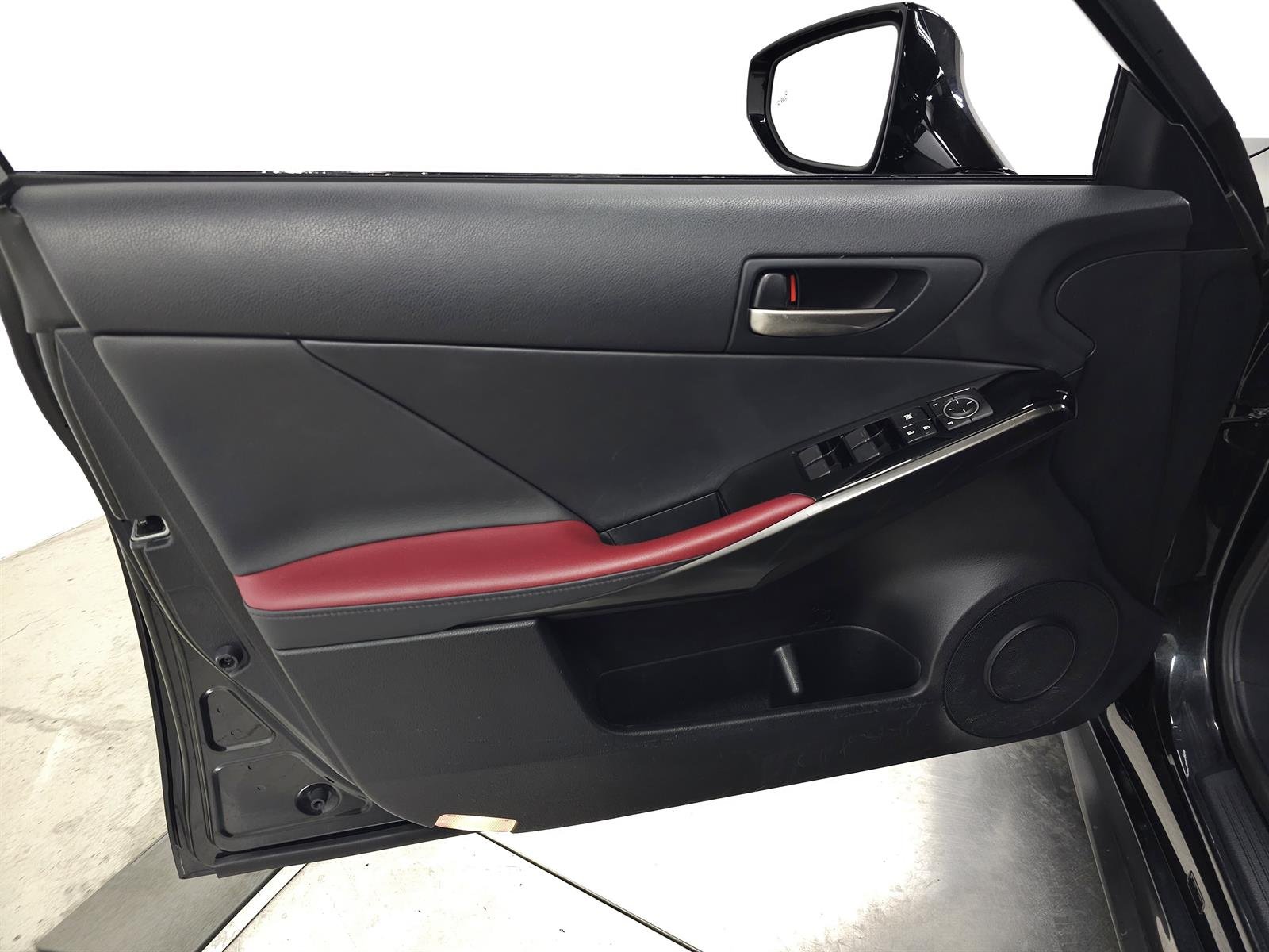 Certified Used 2021 Caviar Lexus  image 14