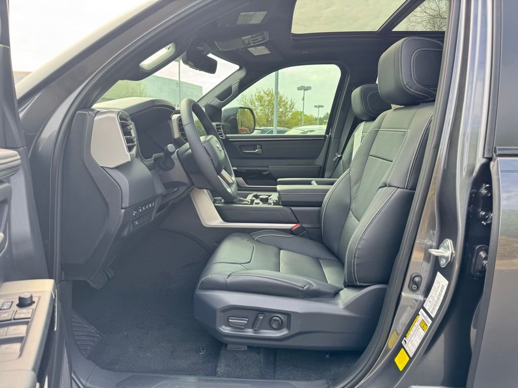 2026 Toyota Tundra Limited - Photo 18