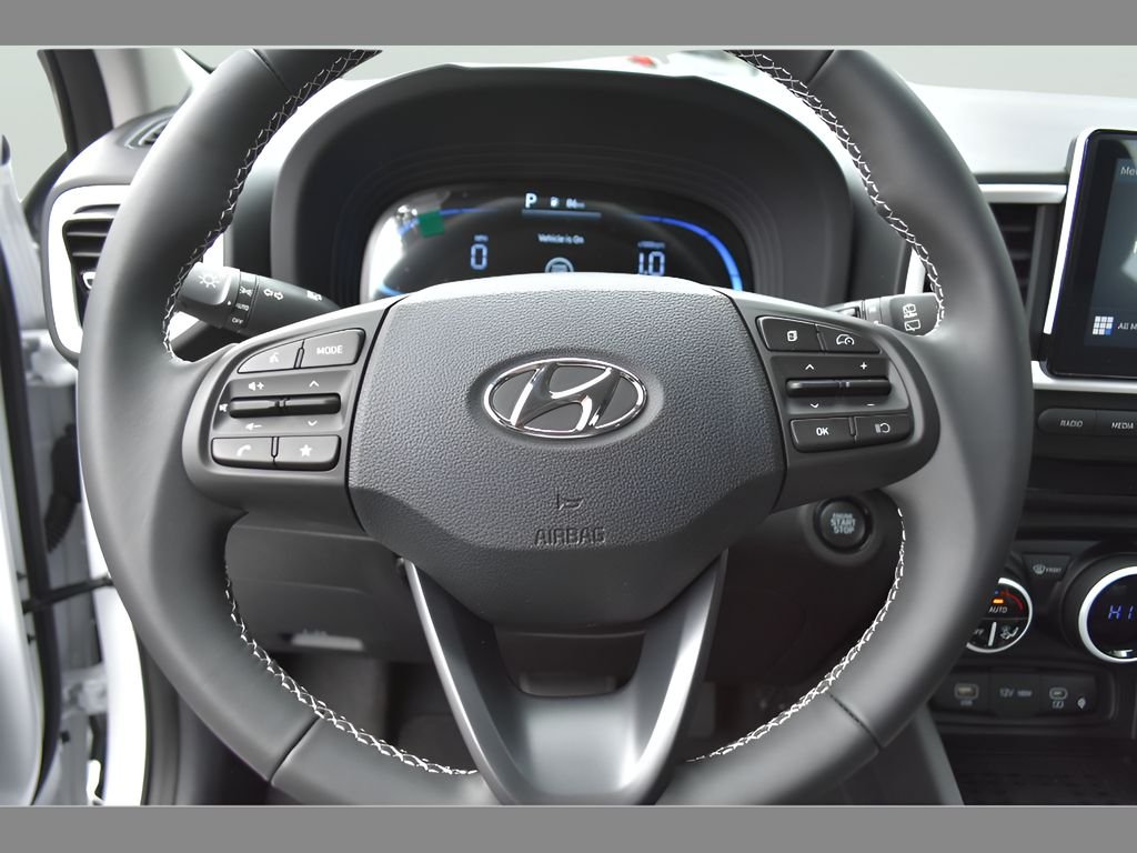 New 2026 Lunar White w/Black Roof Hyundai SEL w/Two-Tone Roof image 47