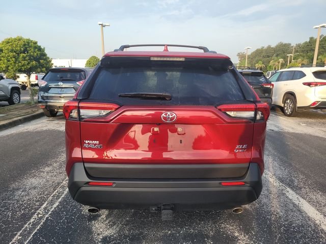 Used 2025 Red Toyota XLE image 4