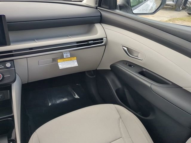 2025 Hyundai Tucson SE - Photo 44