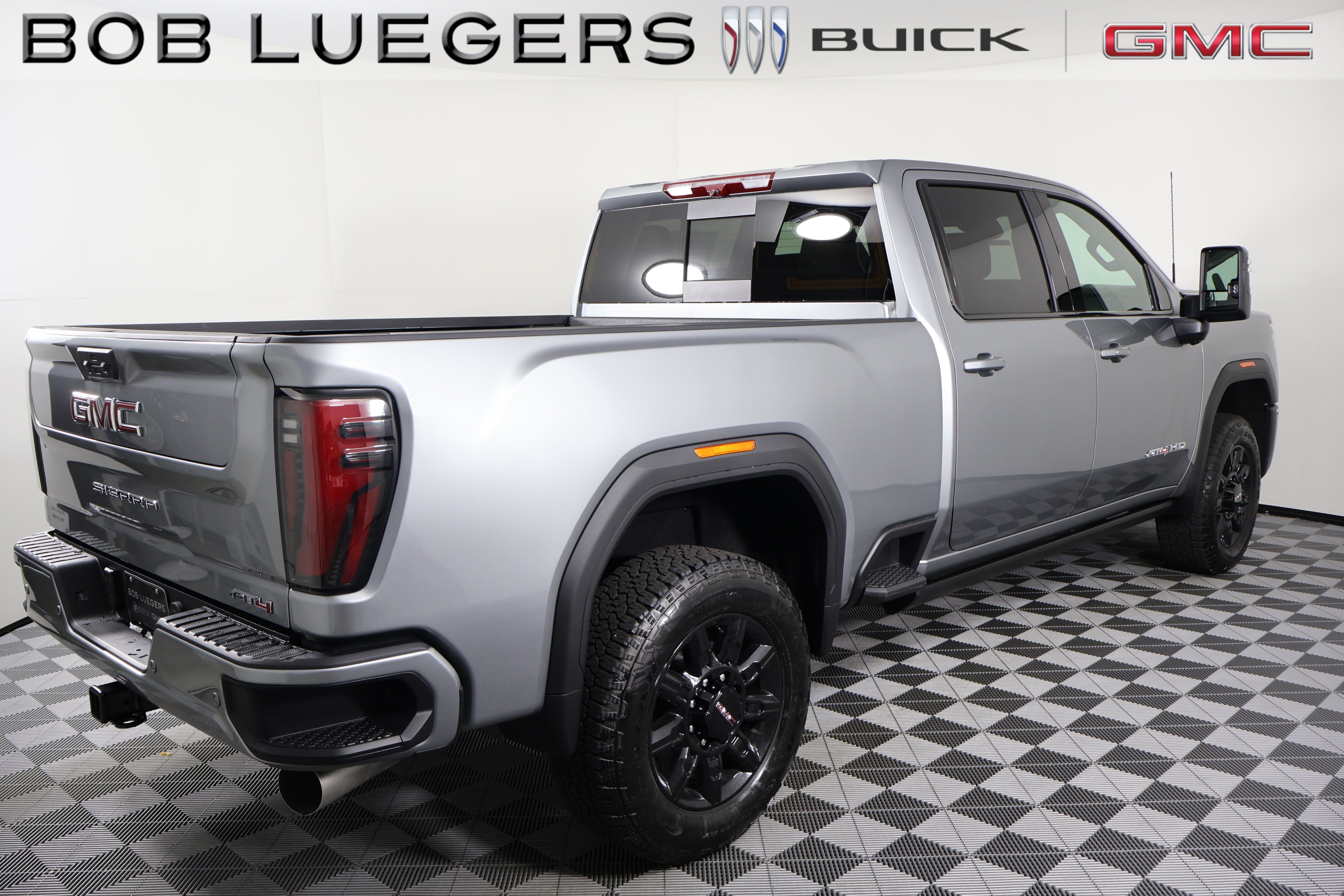 New 2026 Sterling Metallic GMC AT4 image 7