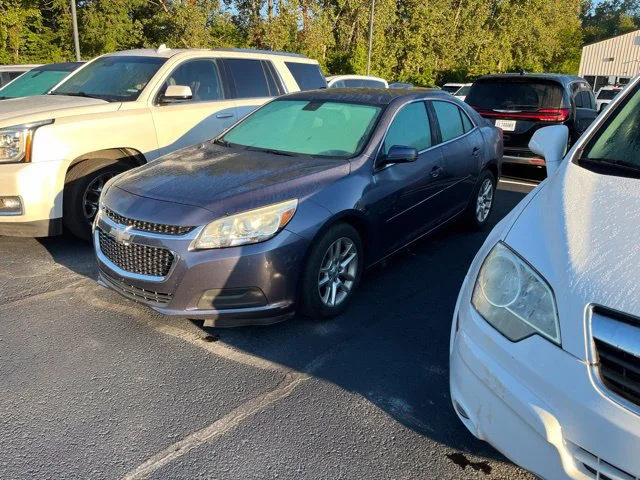 Used 2015 Blue Chevrolet LT image 2
