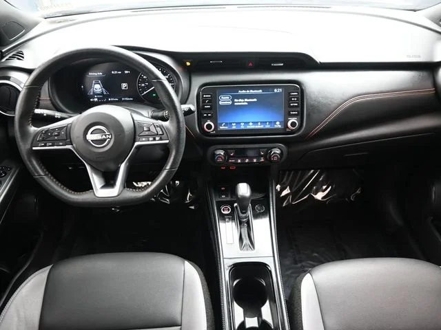 Used 2023 White Nissan SR image 21