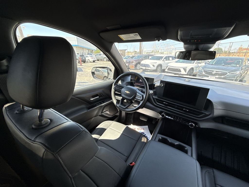 Used 2024 Summit White Chevrolet Work Truck image 56