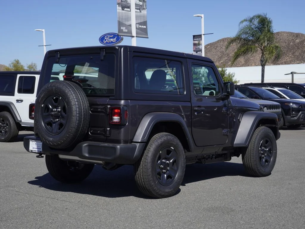 New 2026 Granite Crystal Metallic Clear-Coat Exterior Paint Jeep Sport image 4
