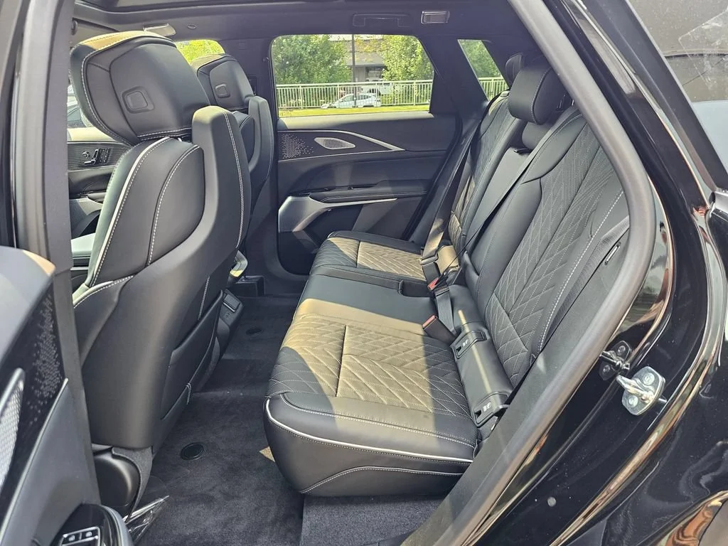 New 2026 Stellar Black Metallic Cadillac V-Series Premium image 16