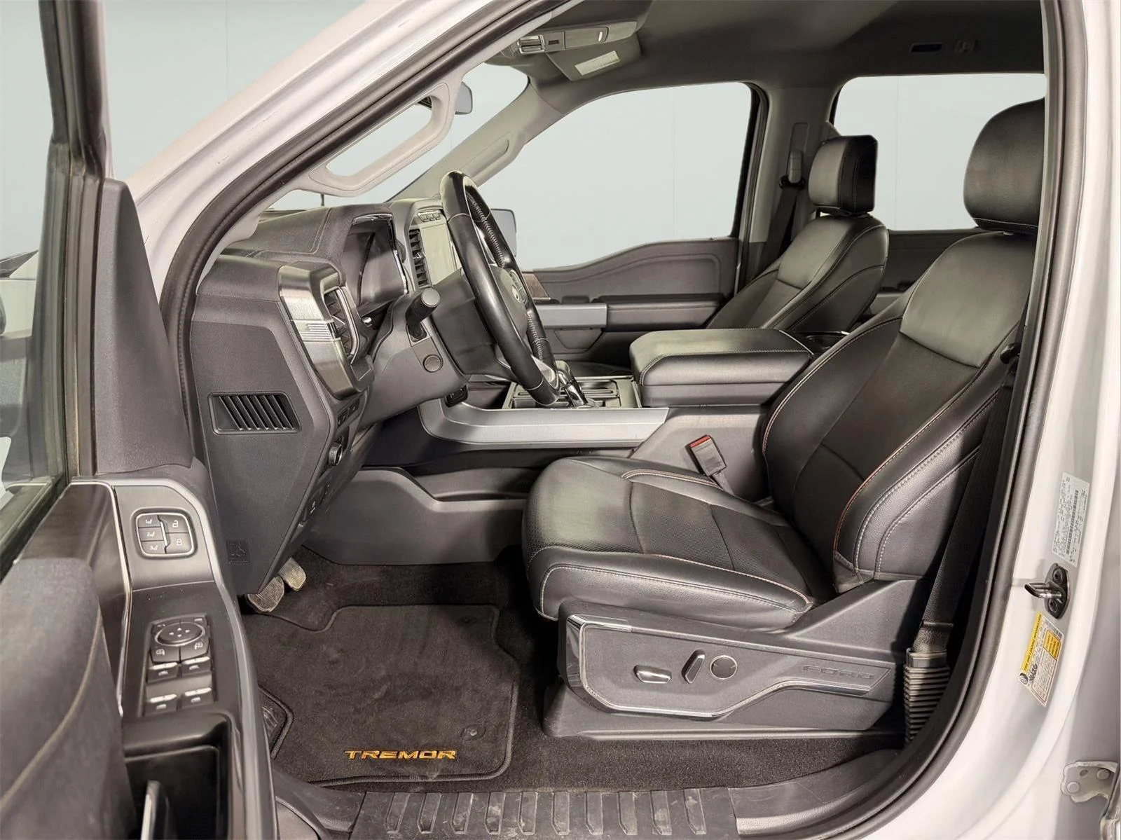 Used 2022 Space White Ford LARIAT image 13