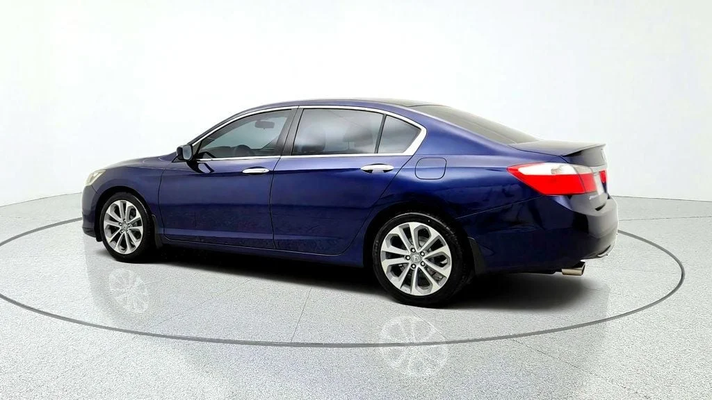 Used 2013 Obsidian Blue Pearl Honda 4dr I4 CVT Sport image 7