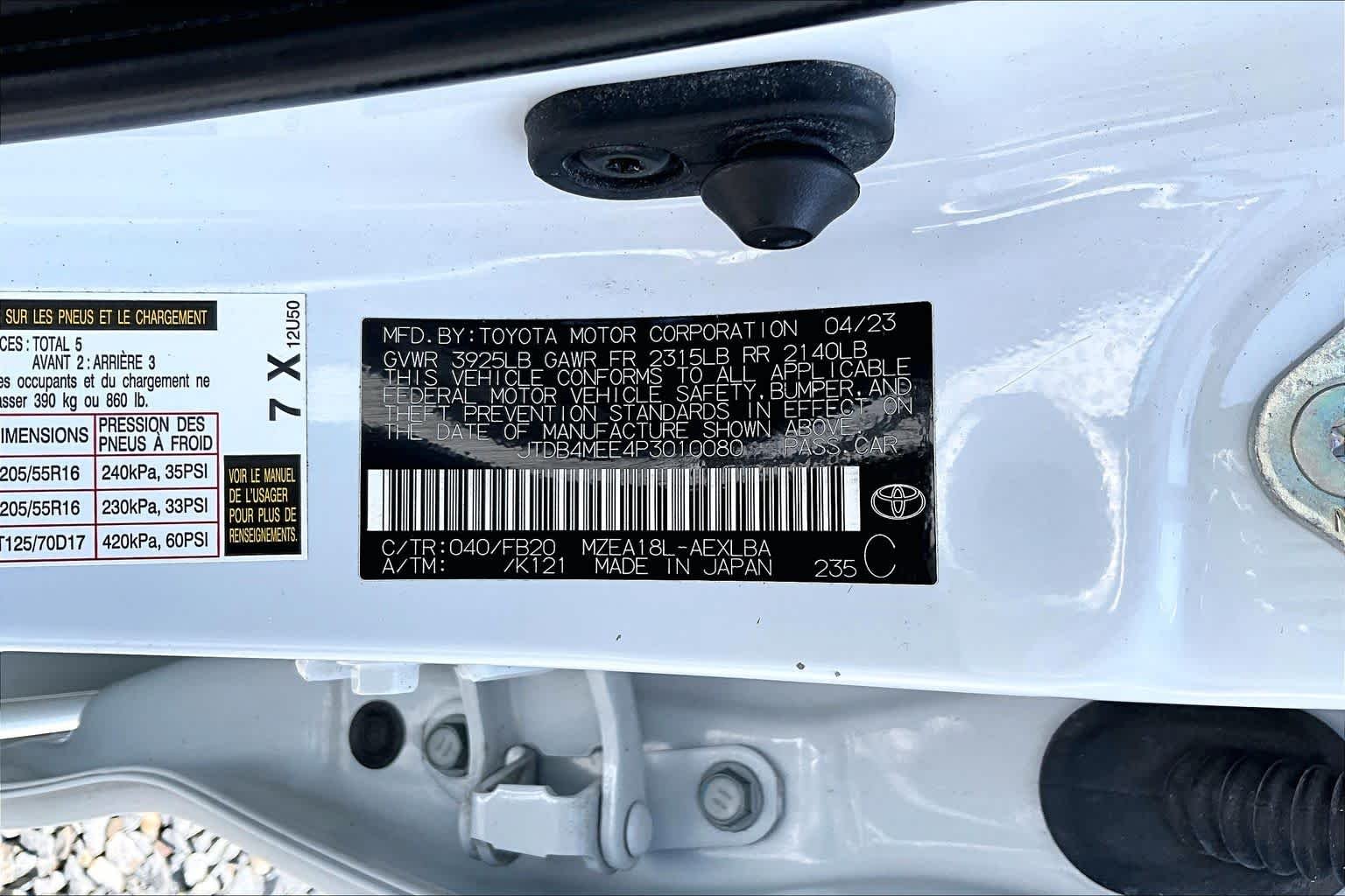 Used 2023 Ice Cap Toyota LE image 37