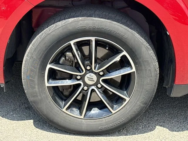 Used 2018 Red Dodge SE image 11