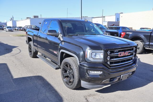 Used 2017 Black GMC SLT image 6
